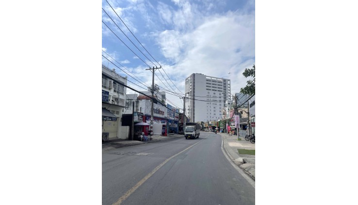 Ngộp Bank Bán Nhà Mặt Tiền KD Đỉnh 180m2_8*23 Kha Vạn Cân Linh Tây Thủ Đức Chỉ 17.5 tỷ Cực Hiếm